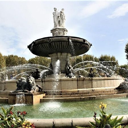 Augustins Fountain Studio Cosy Aix Centre Historique A 3 Minutes De Cours Mirabeau -Wifi-Smart Tv-Rue Calme Aix-en-Provence Exterior foto